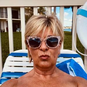 Meet your Posher, Cheryl clausen